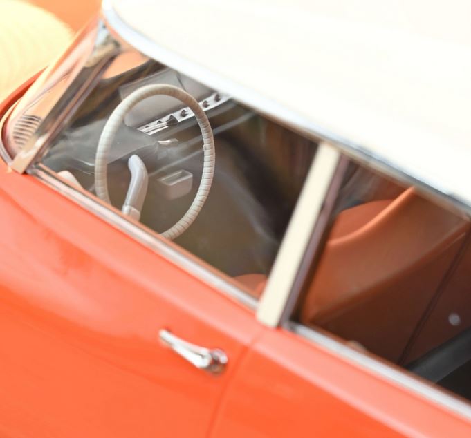 Norev 121580 Citroën DS 19 1955 Capucine Orange und Beige 1:12