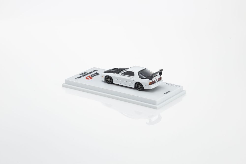 Kyosho 07133LC 1:64 MAZDA SAVANNA RX-7 (FC) INITIAL D WITH LED 1995