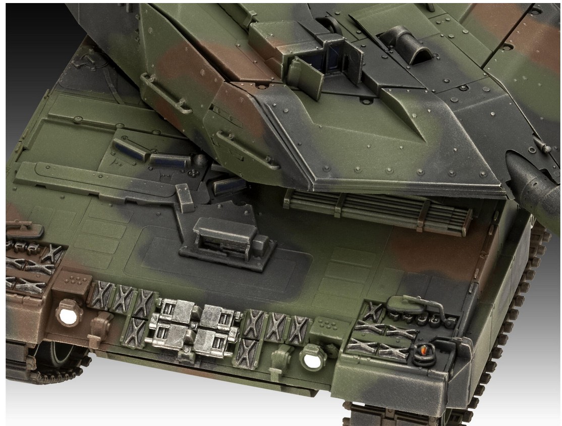 Revell 05631 70 Jahre Bundeswehr: Leopard 2A6MA2 1:35 Bausatz
