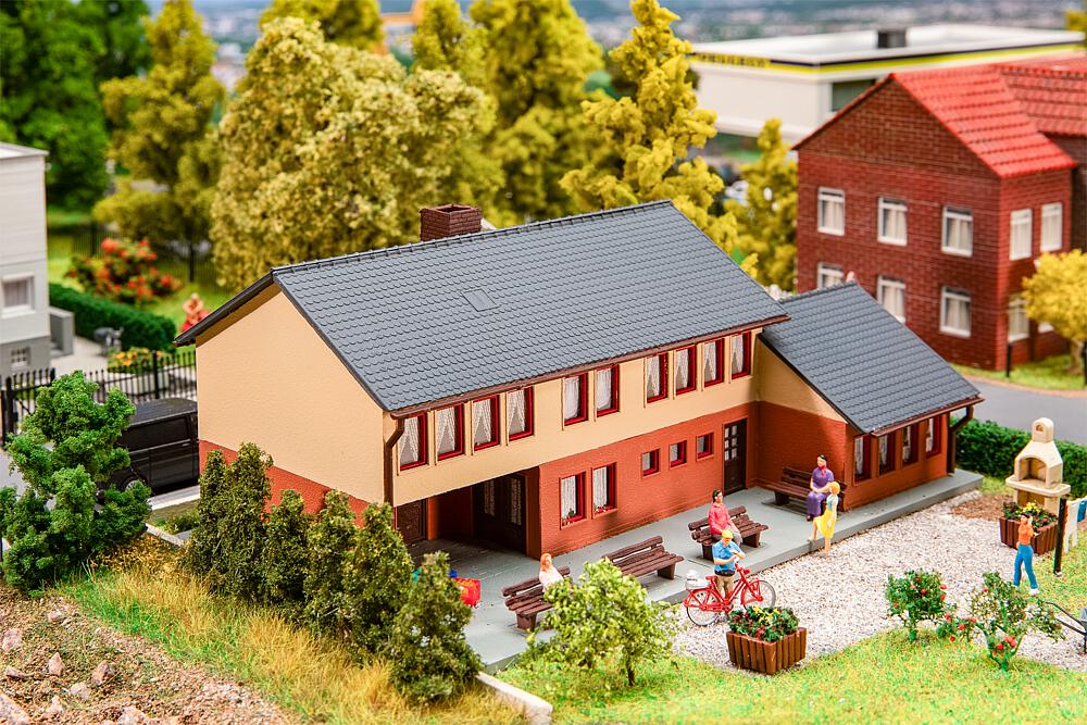 Faller 131319 Gemeindehaus 1:87 Spur H0 Bausatz NEU OVP Hobby