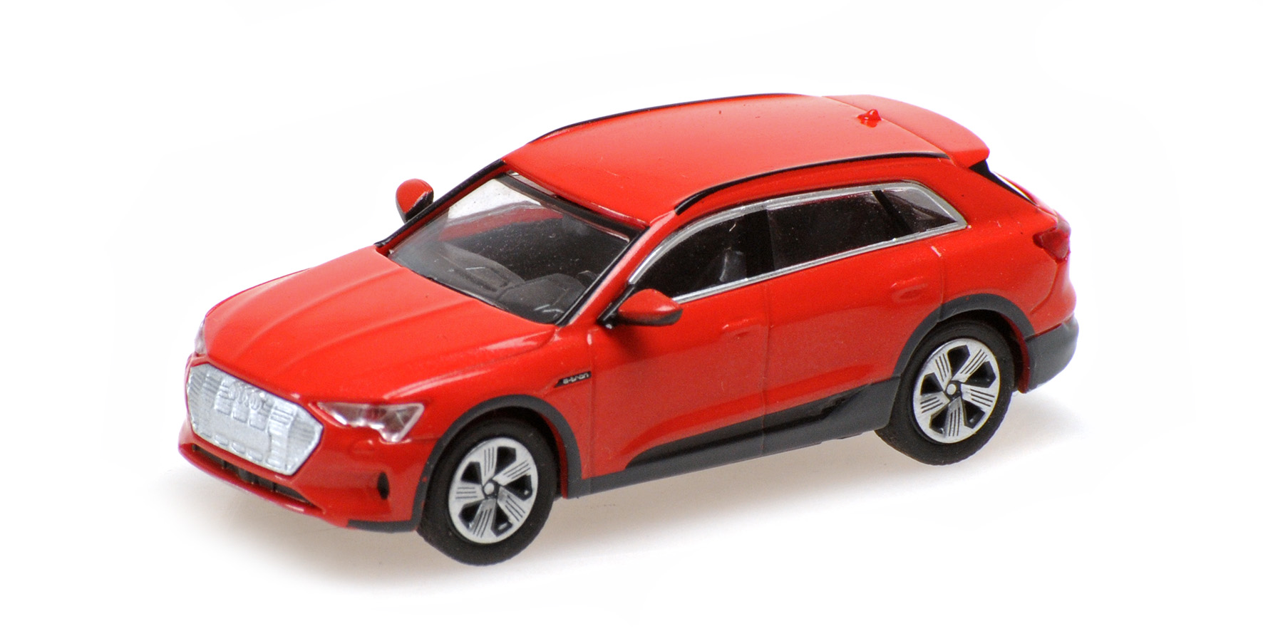Minichamps 870018224 AUDI E-TRON 2020 RED 1:87 Spur H0 Standmodell