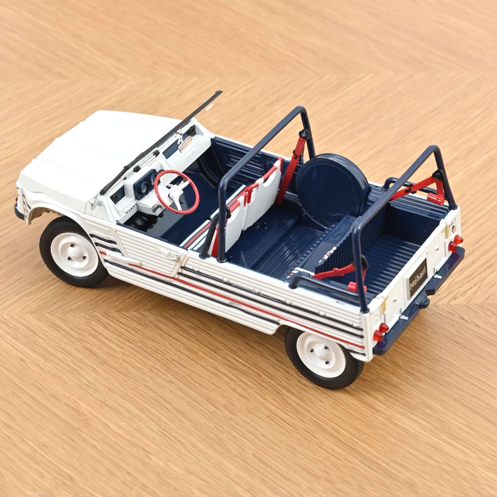 Norev 181805 Citroën Méhari 2016 Blau Weiss Rot 1:18 Standmodell