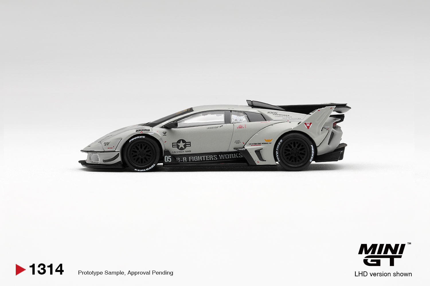 Mini GT 1314 1:64 LAMBORGHINI GT EVO LB SILHOUETTE WORKS MURCIELAGO