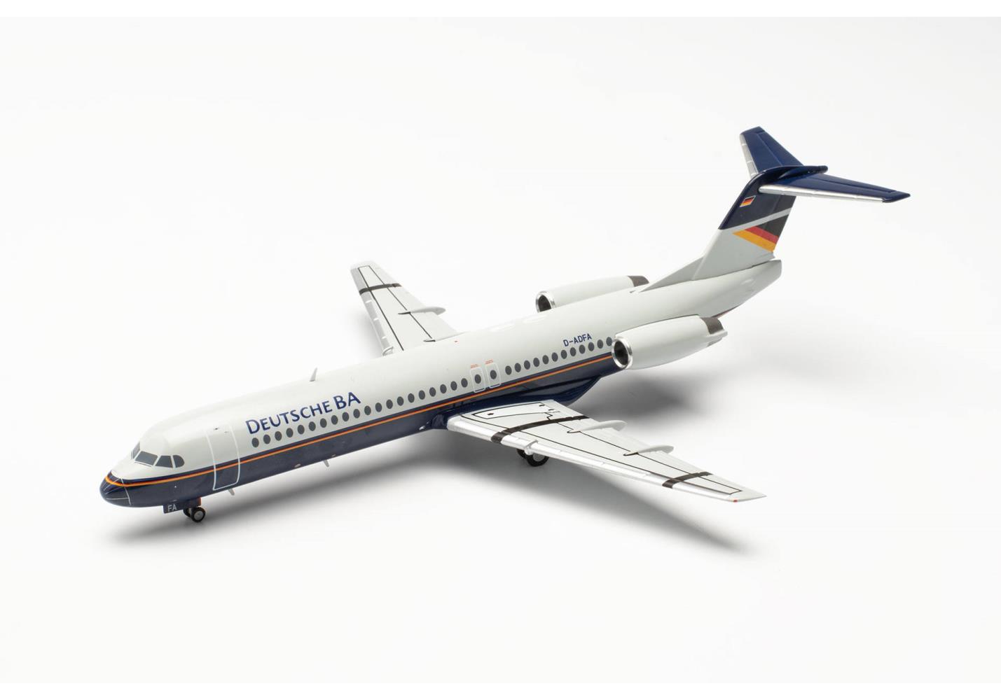 Herpa 572279 Deutsche BA Fokker 100 D-ADFA 1:200 Standmodell