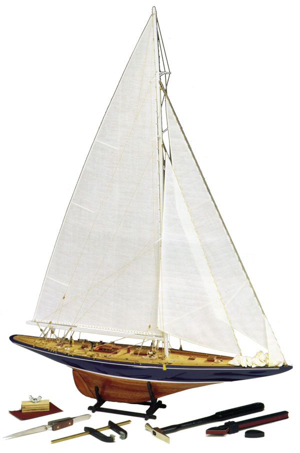 Amati 25010 Endeavour 1934 mit Werkzeugset 1:80 Bausatz Neu