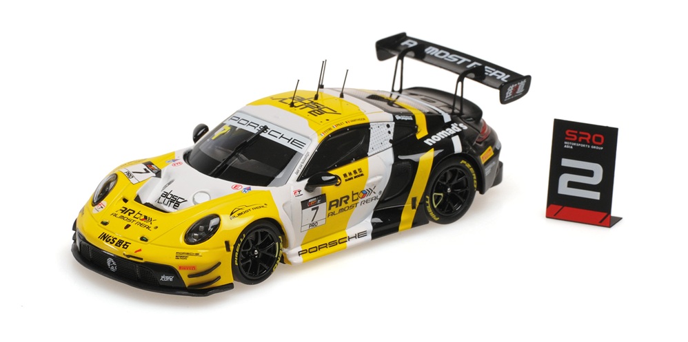 Almost Real 440002 PORSCHE 911 GT3 R - ESTRE/VANTHOOR/PILET - #7 1:43