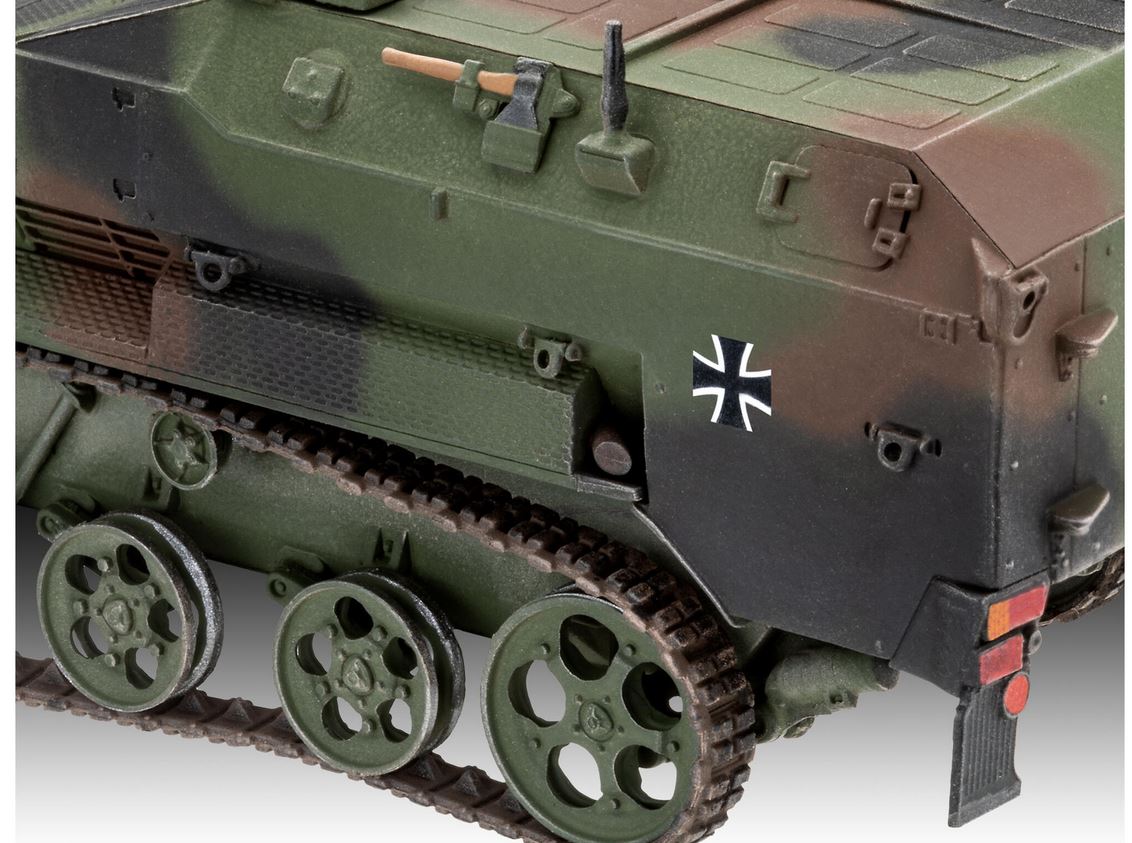 Revell 03336 Wiesel 2 LeFlaSys BF/UF 1:35 Modellbausatz Neu OVP