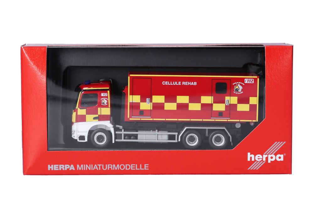 Herpa 099233 MB Arocs M WeLa 3achs "Pompiers Cellule Rehab" 1:87
