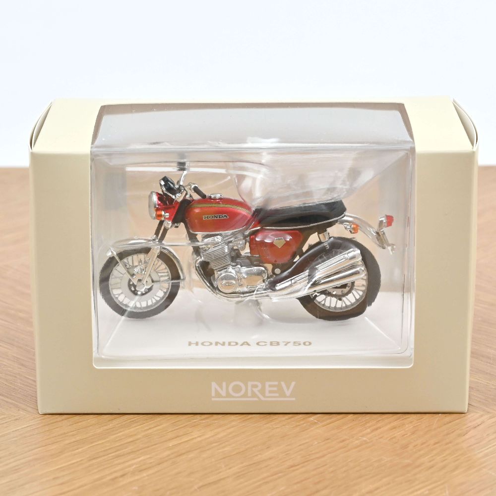 Norev 182026 Honda CB750 1969 Rot metallic 1:18 Standmodell NEU