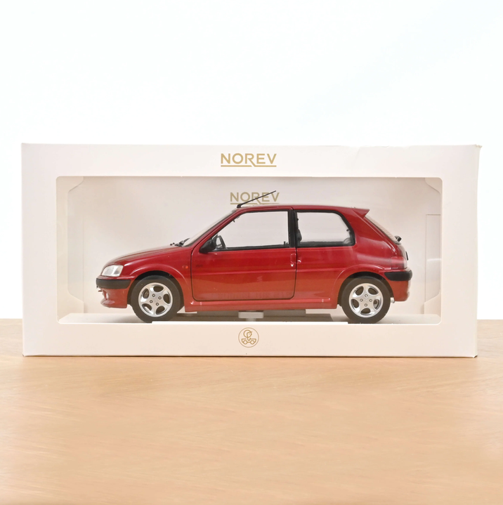 Norev 184921 Peugeot 106 S16 1998 Luzifer Rot 1:18 Standmodell
