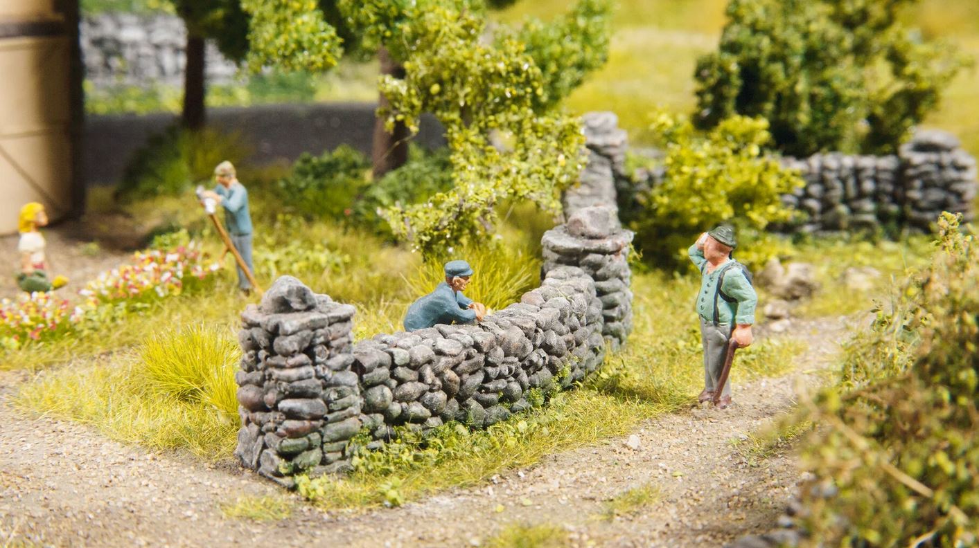 Noch 58281 Mauern aus Basalt 1:87 Spur H0 NEU OVP