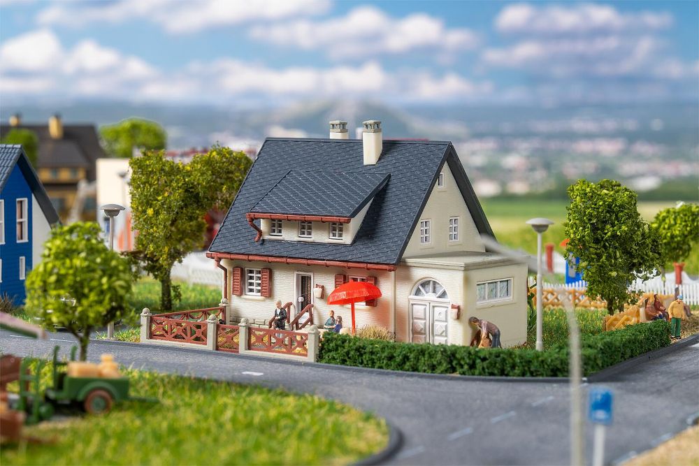 Faller 232404 Einfamilienhaus 1:160 Spur N Bausatz NEU OVP