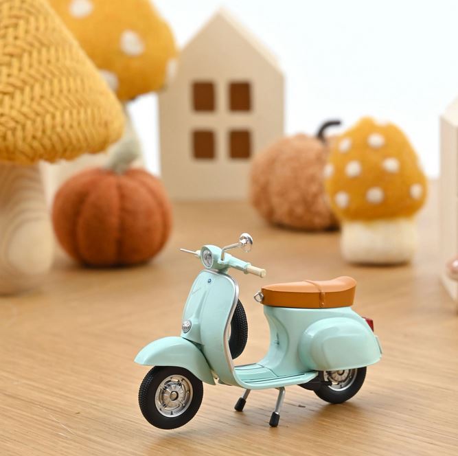 Norev 182081 Vespa 50 N 1969 Acqua Marina Blau 1:18 Standmodell