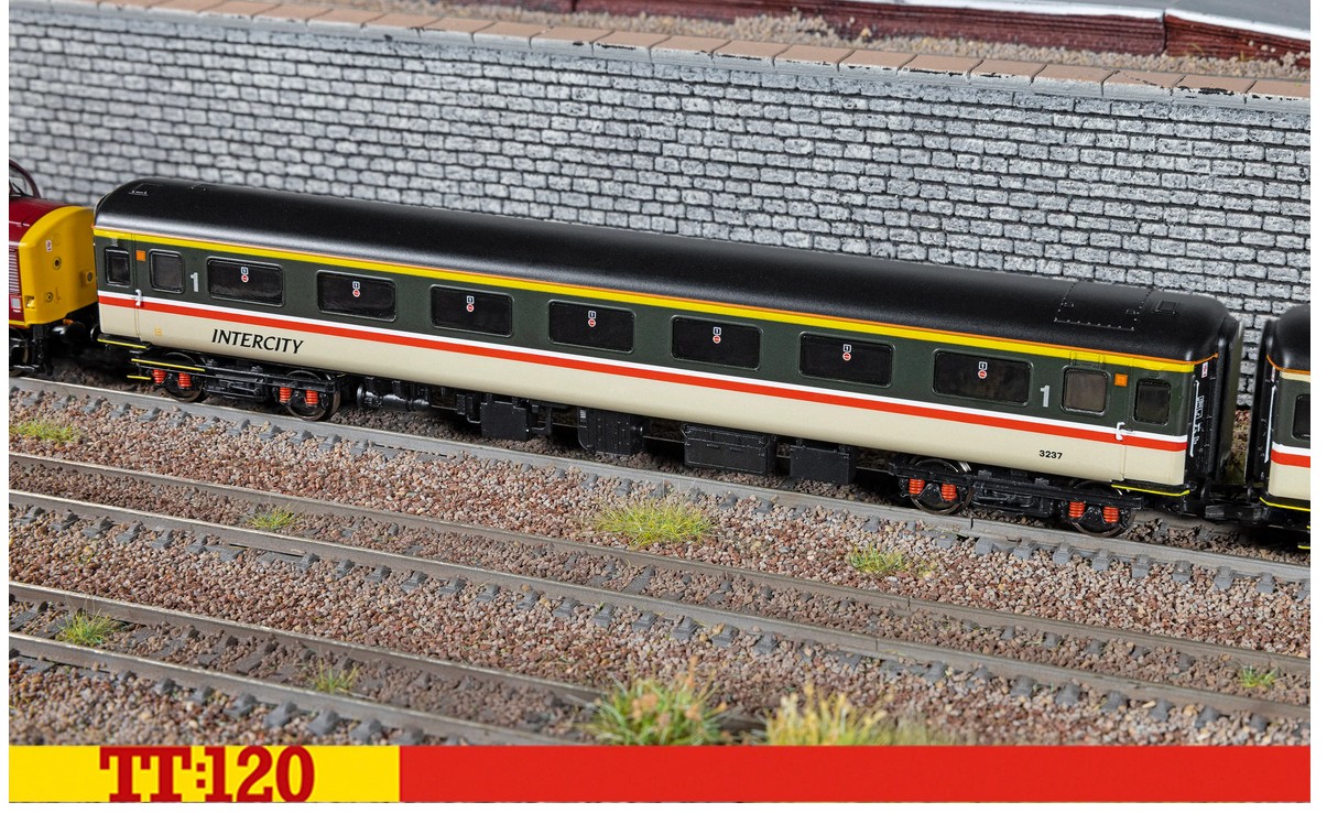 Hornby TT4015 BR Intercity Mk2E First Open 3237 Era 8 1:120 Spur TT