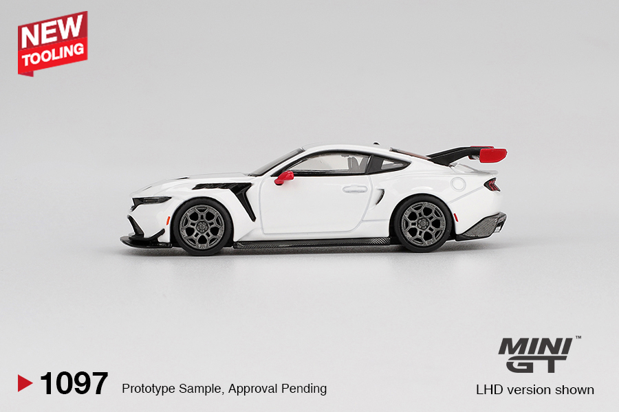 Mini GT MGT01097-L 1:64 FORD MUSTANG GTD SPIRIT OF AMERICA 2025