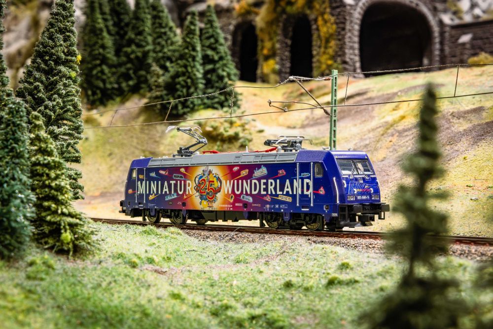Märklin 36850.001 E-Lok BR 185 25 Jahre MIWULA Spur H0