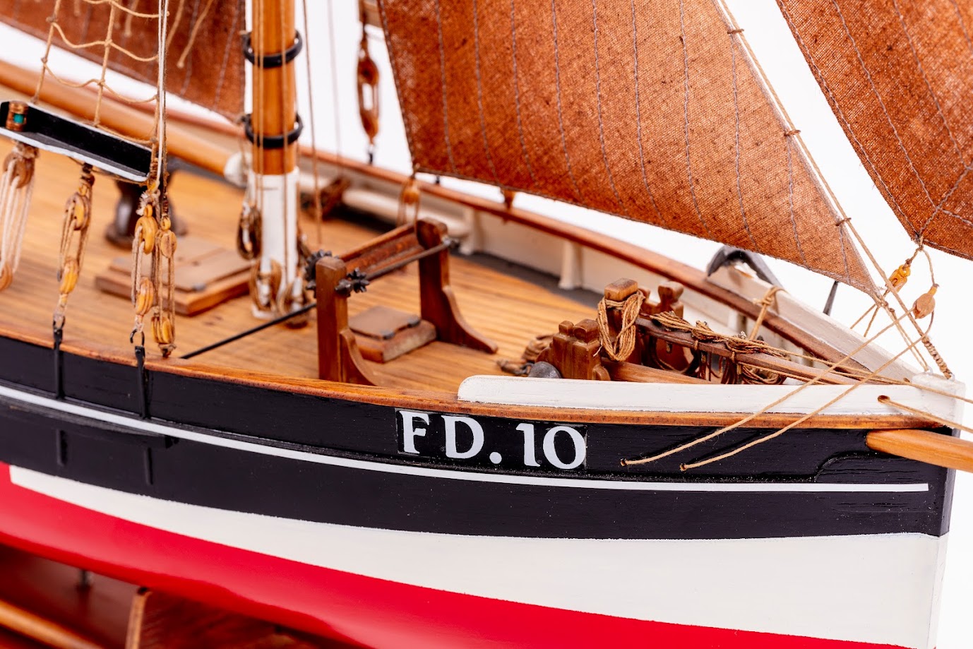 Billing Boats 701 FD 10 Fischeryawl 1:50 Holzbausatz Neu OVP