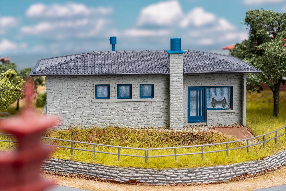Faller 134104 Bungalow Country Road 4 1:87 Spur H0 Bausatz NEU