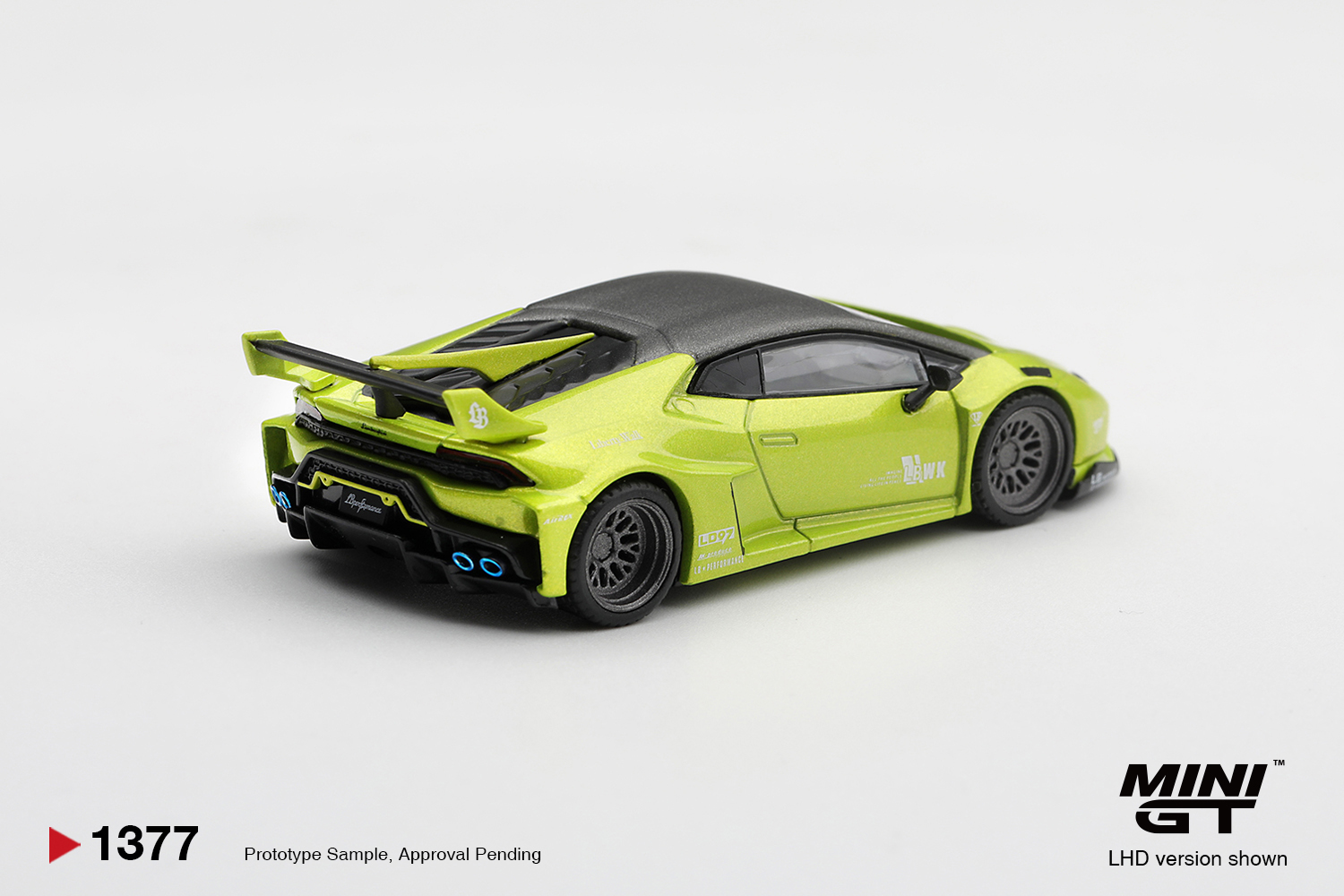 Mini GT 1377 1:64 LAMBORGHINI HURACAN LB-WORKS LIME METALLIC 2023