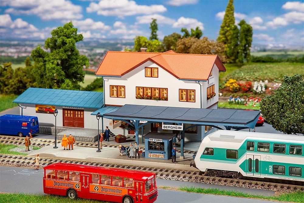 Faller 120106 Bahnsteig 1:87 Spur H0 Bausatz Neu OVP